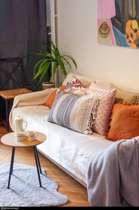 Spacious Retro Flat Close To National Stadium Warsaw Exterior photo